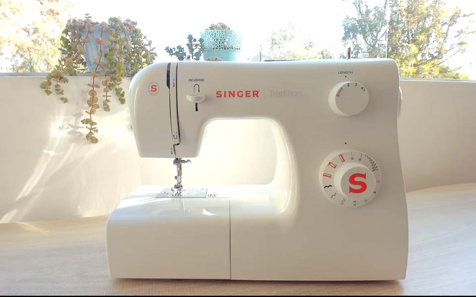máquina de coser Singer Tradition 2250 opiniones